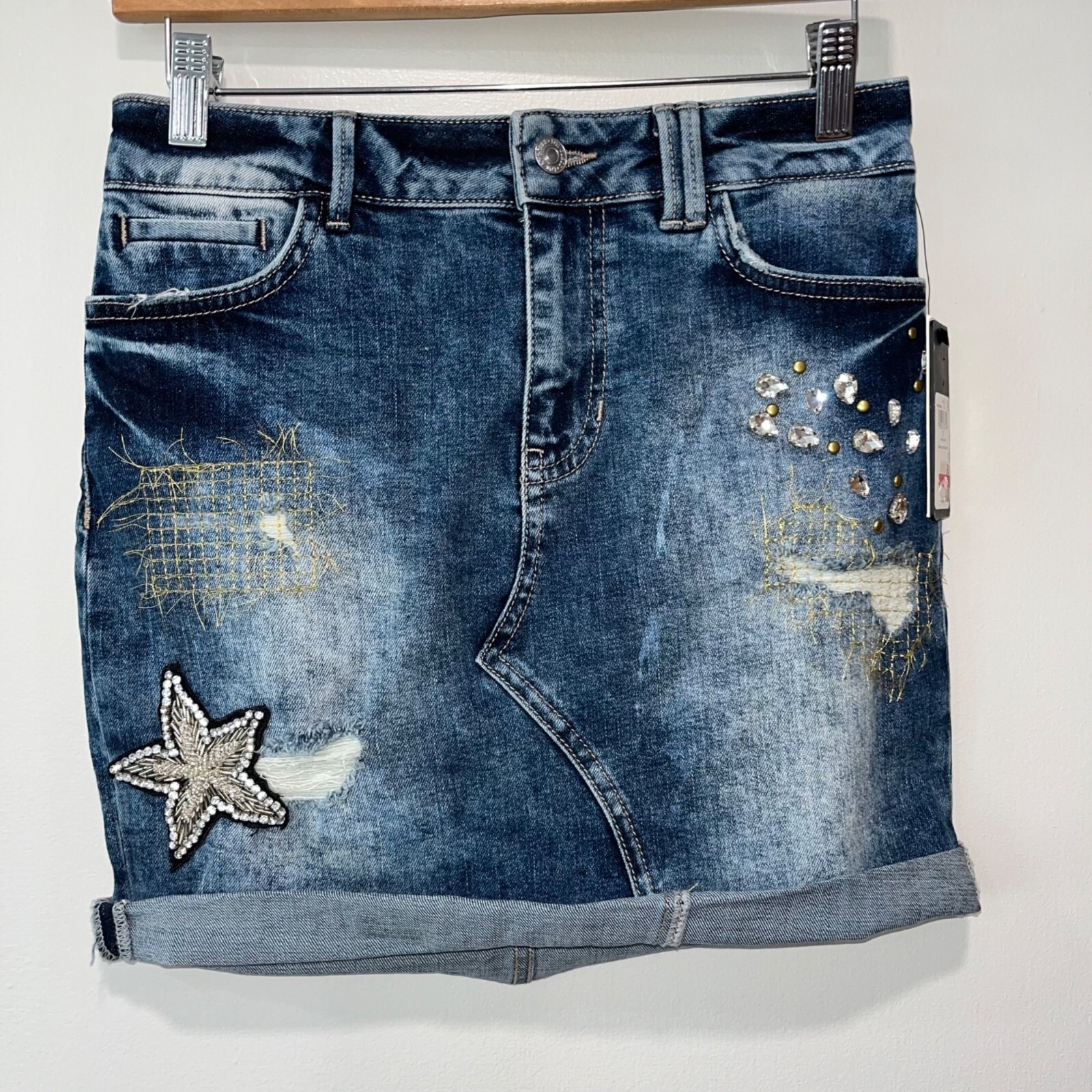 Denim & Co. Womens Embellished Distressed Denim Skirt With Sequins & Beads